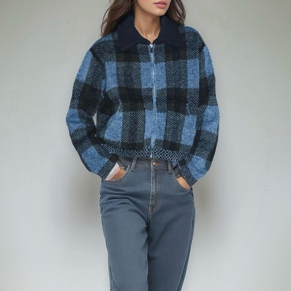 Blue Check Zip-Front Women's Sweater Jacket - Picture 2 of 8